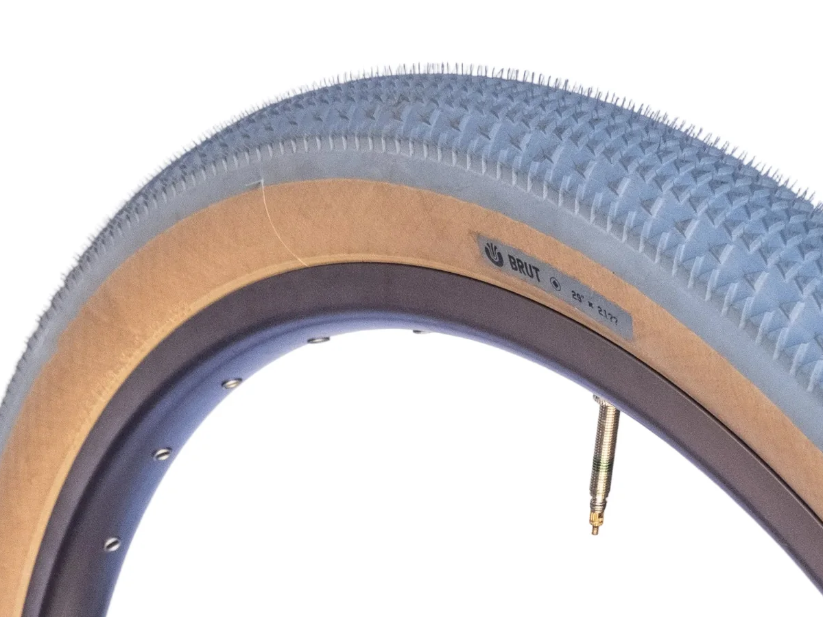 ULTRADYNAMICO BRUT ROZZO TYRES