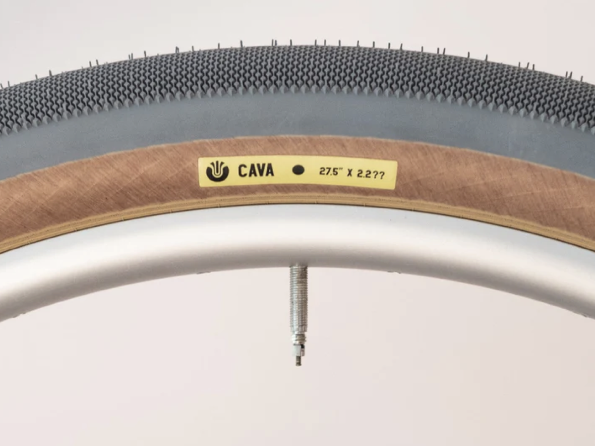 ULTRADYNAMICO CAVA RACE TYRES