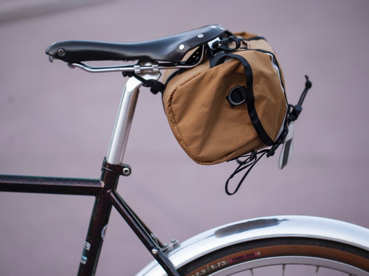 SWIFT INDUSTRIES CATALYST SADDLE & HANDLEBAR BAG