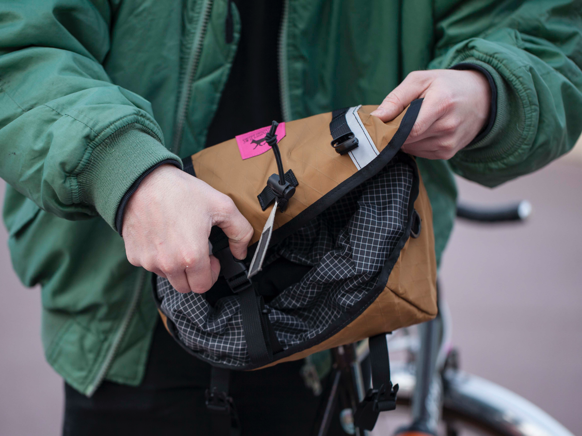 SWIFT INDUSTRIES CATALYST SADDLE & HANDLEBAR BAG