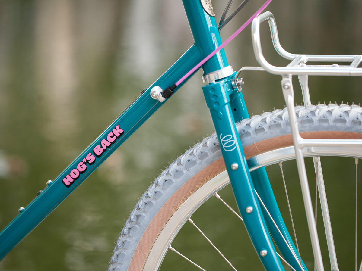 UGO'S BASSI HOG'S BACK