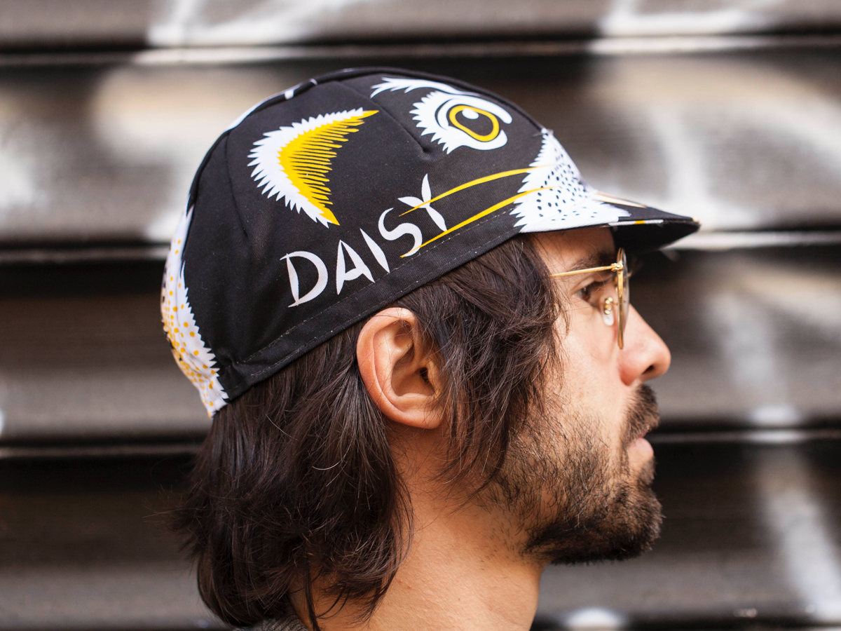 BELLDORADO DAISY MESSENGER HAT