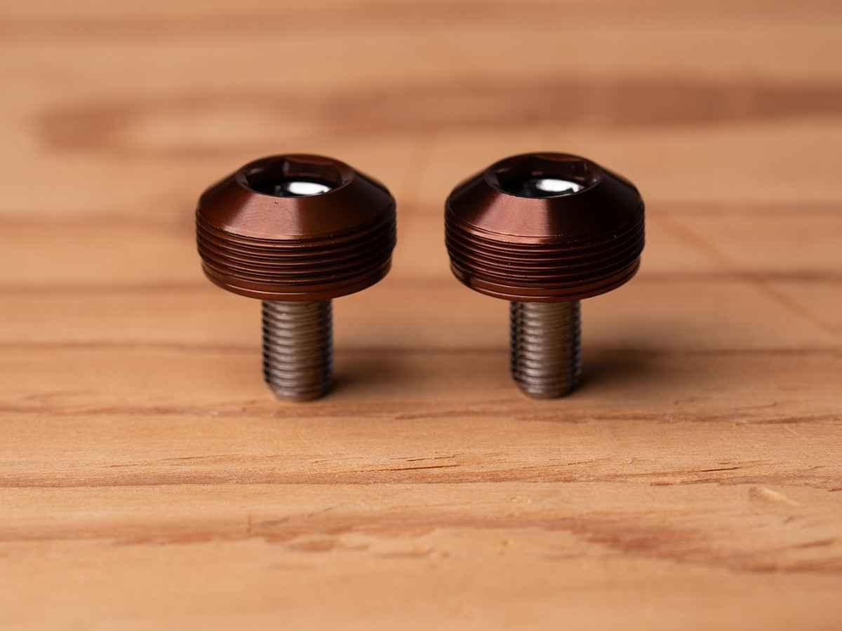 BLUE LUG BUMPY CRANK CAP SET
