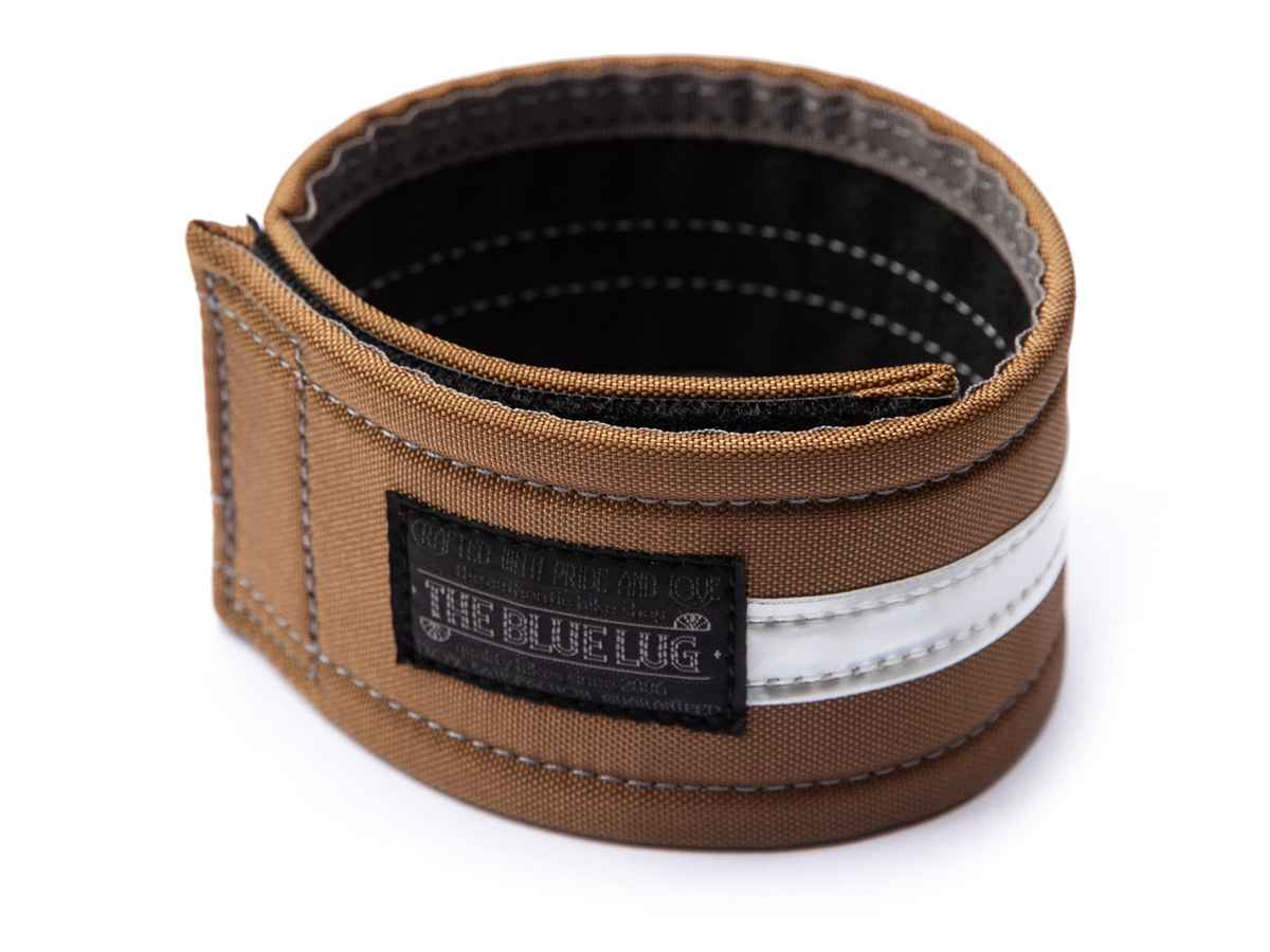 PINCE DE PANTALON ET RÉFLECTEUR BLUE LUG - MAGIC ROLLY 