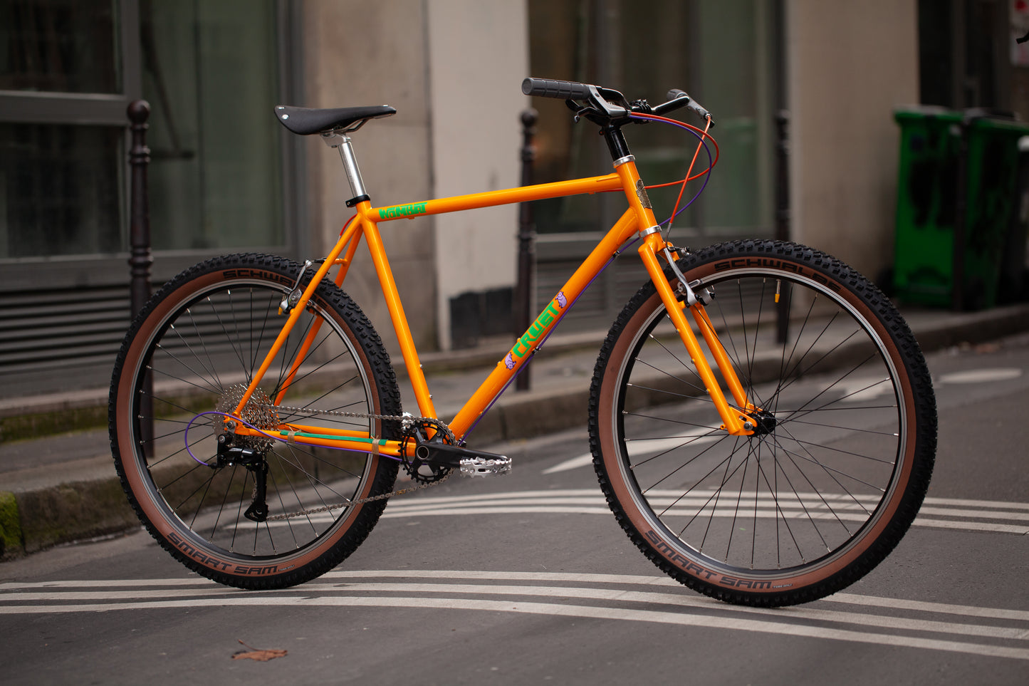 CRUST WOMBAT CUSTOM BUILD - LARGE