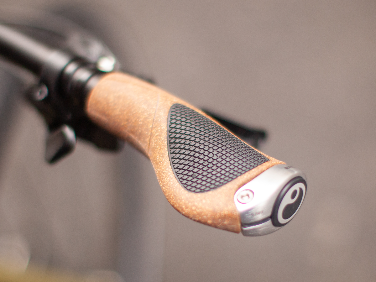ERGON GRIPS - TOURING GP1 BioKork - LARGE