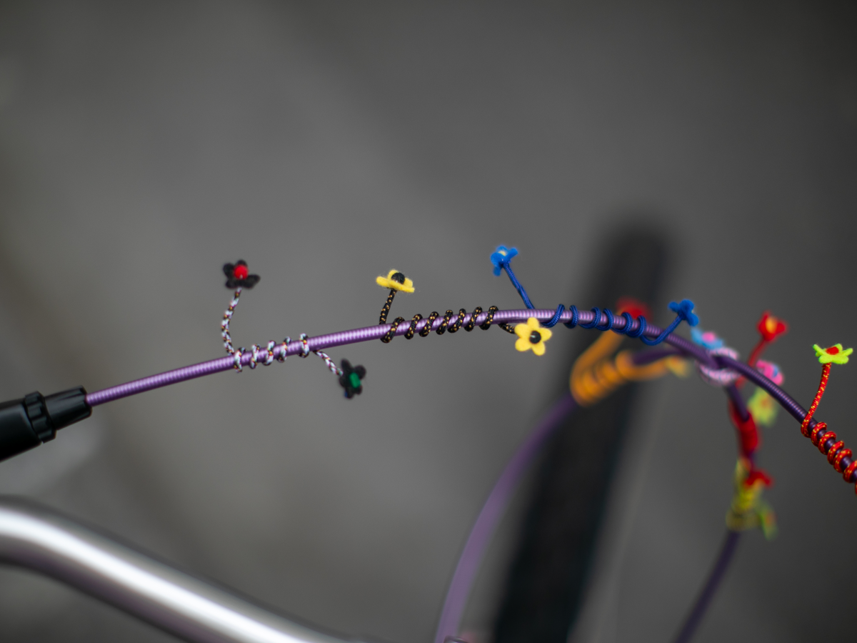 Ghooost Flower Twist decorative cable 