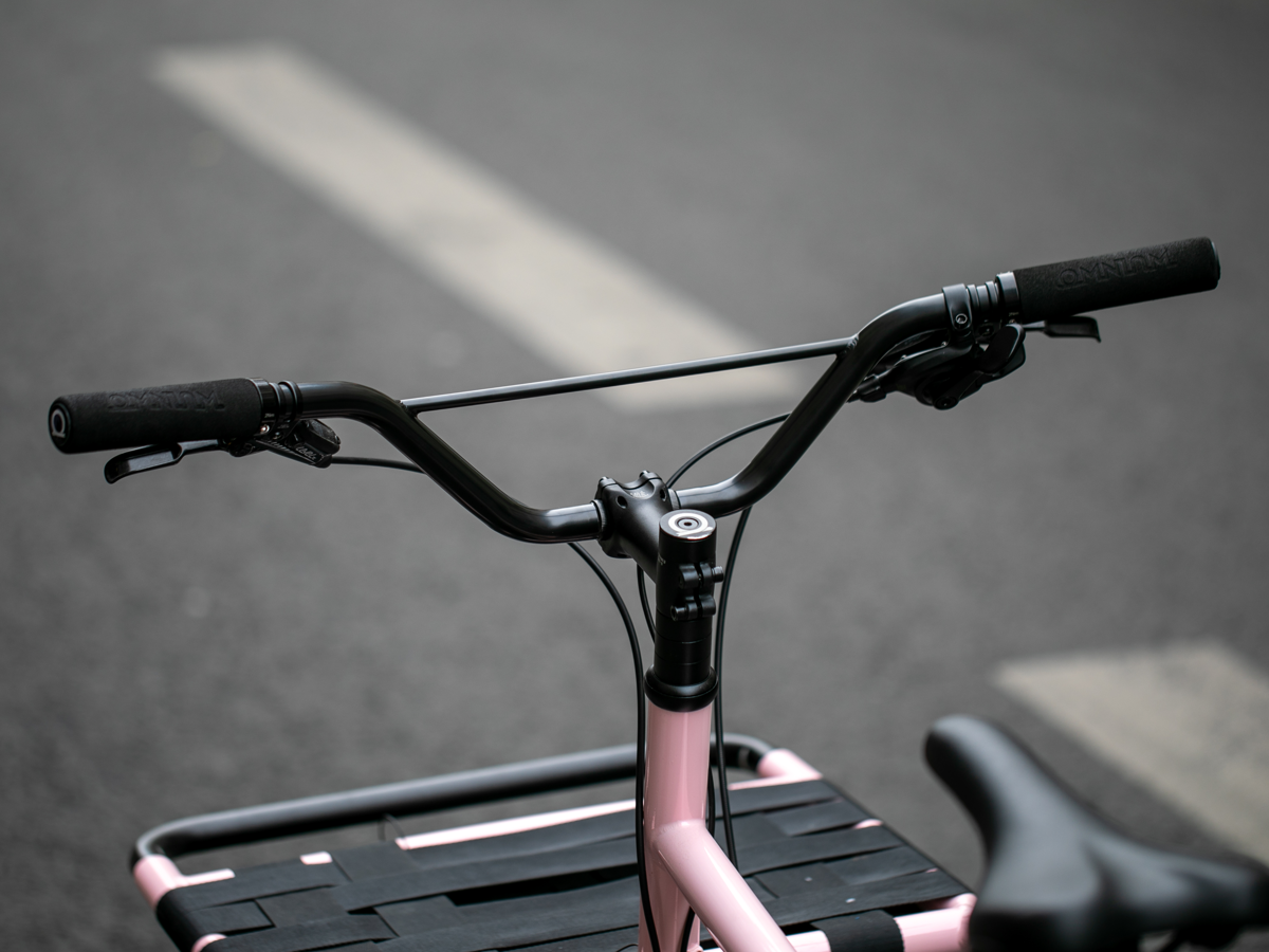 NITTO x BLUE LUG HI-HI GUIDON