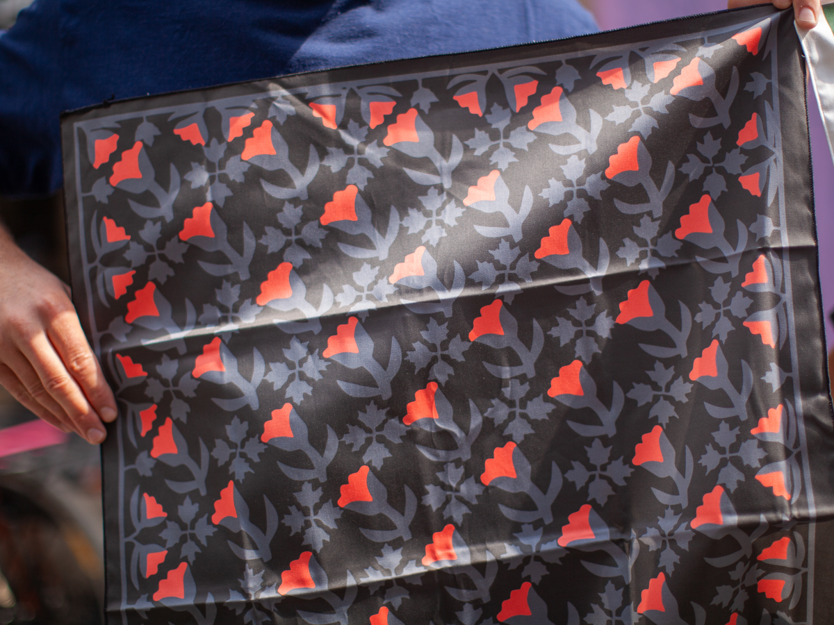 RON'S BIKES TULIPS & HOLLY BANDANA