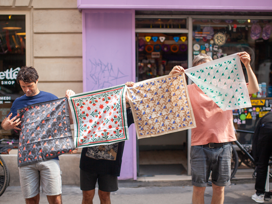 RON'S BIKES TULIPS & HOLLY BANDANA