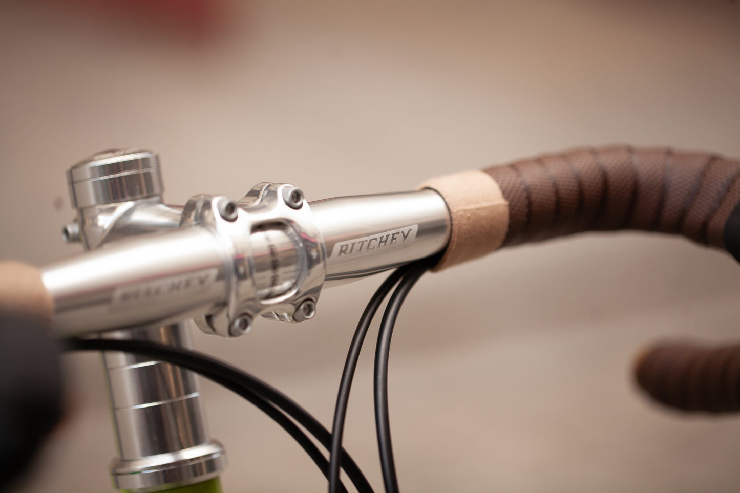 AUGUSTE'S SURLY DISC TRUCKER