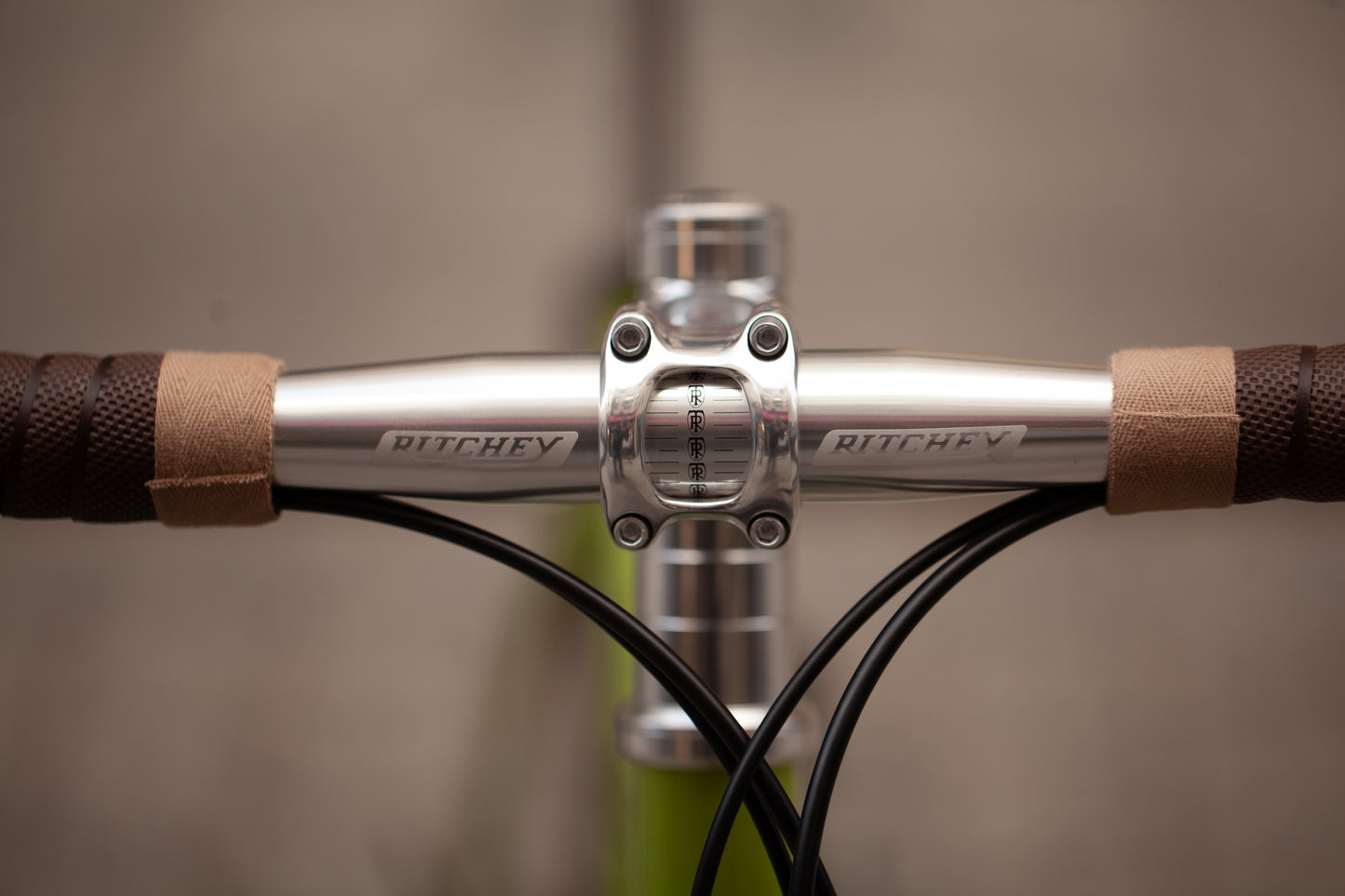 AUGUSTE'S SURLY DISC TRUCKER