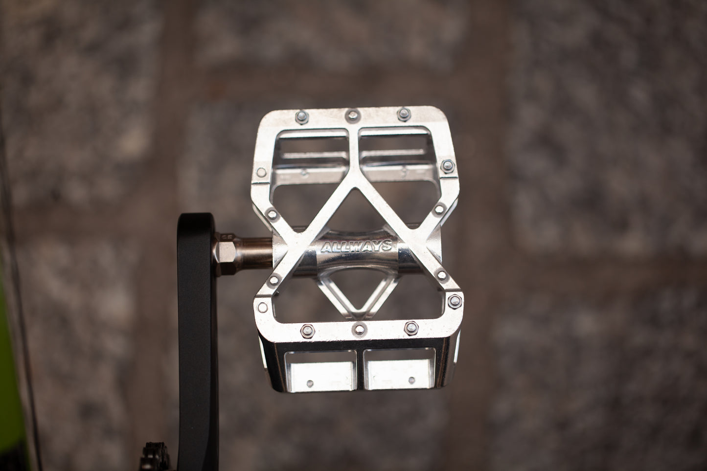 AUGUSTE'S SURLY DISC TRUCKER