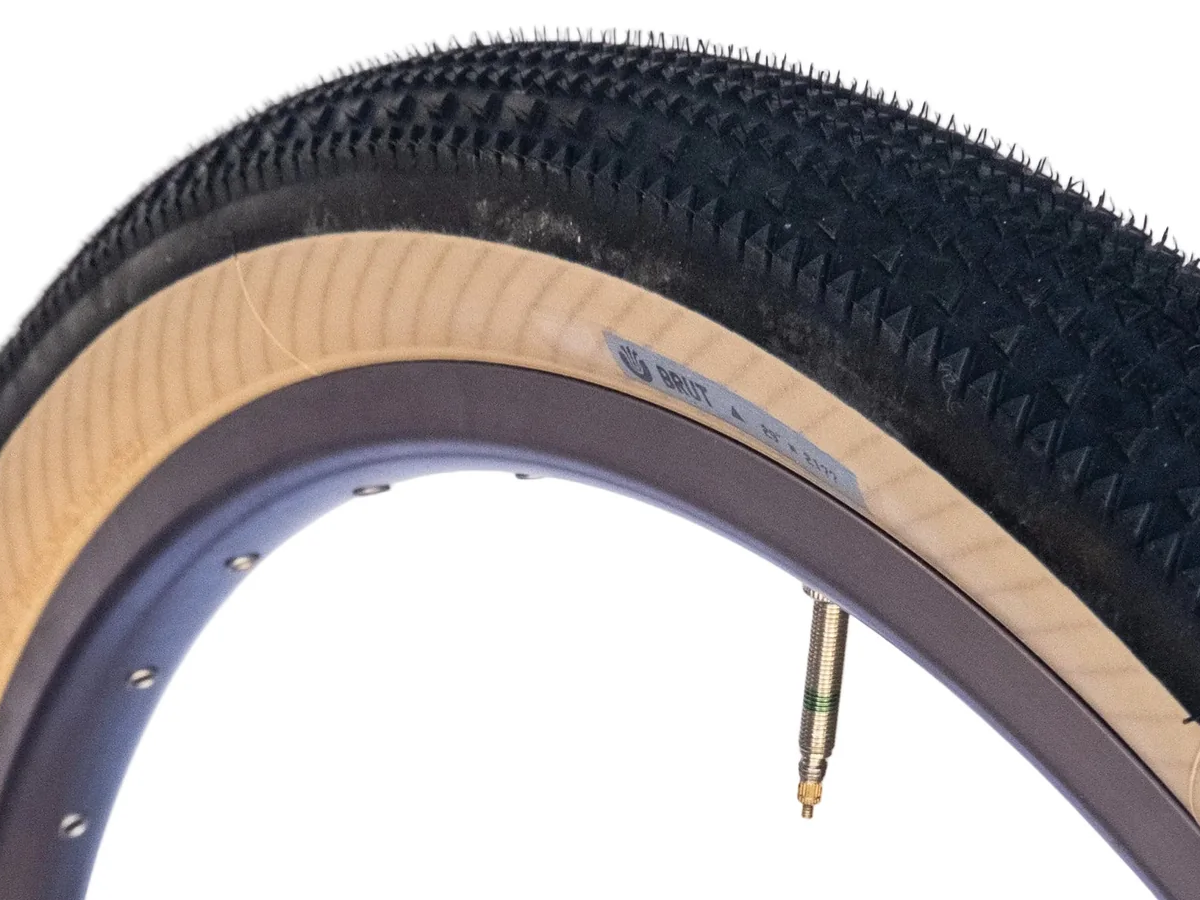 ULTRADYNAMICO BRUT JFF TYRES